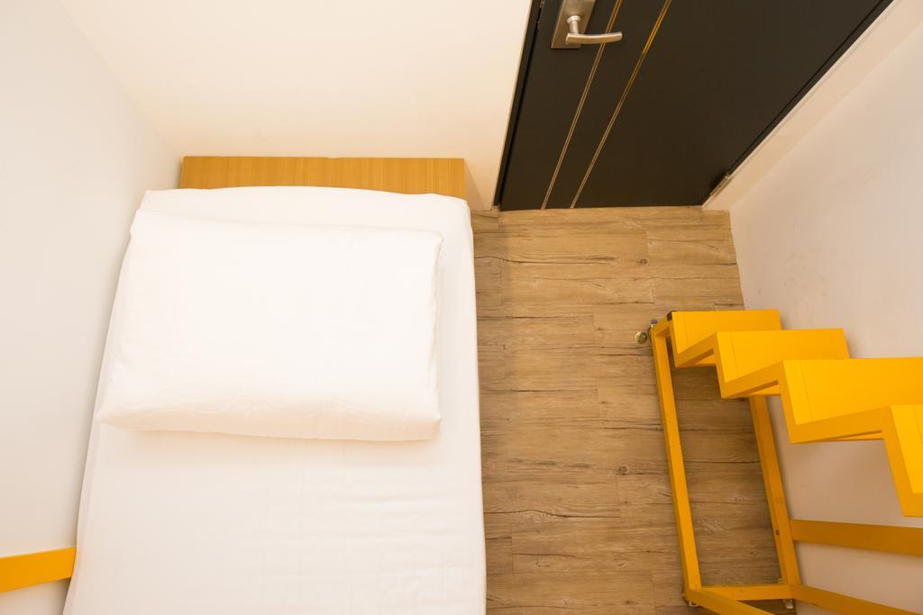 Sleepbox Hostel Тайбей Екстер'єр фото